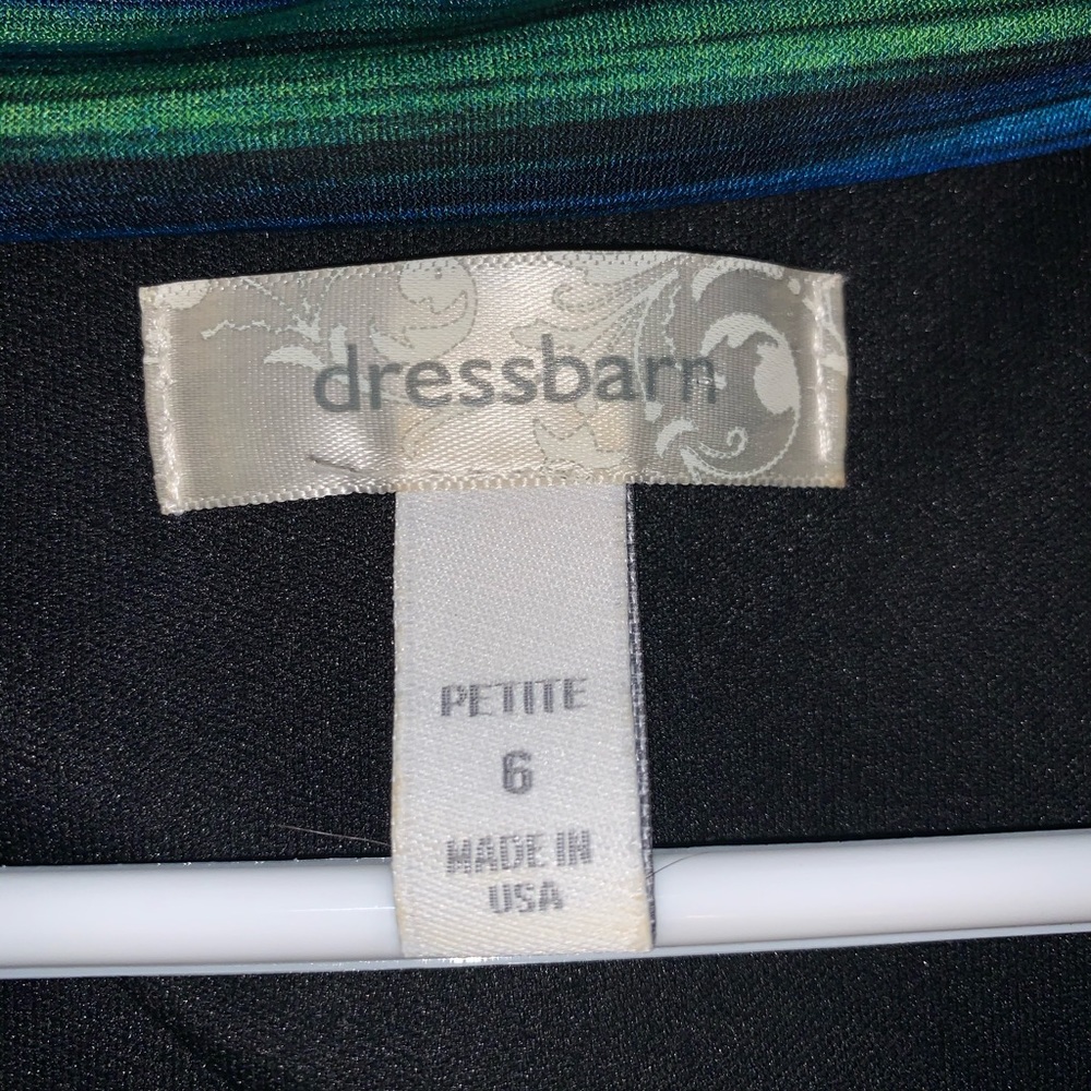 Dress - Picture 3 of 4
